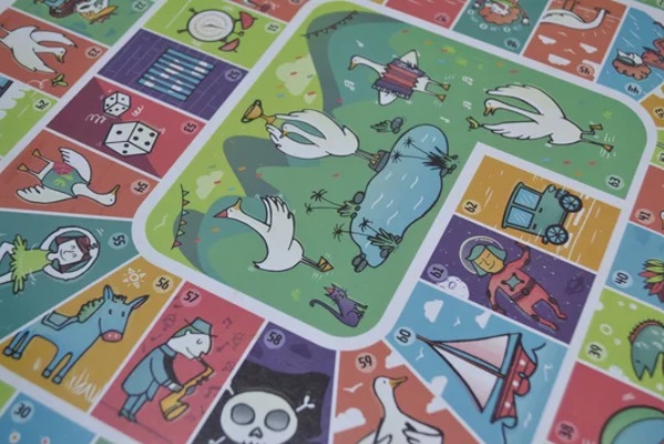 A diferencia del juego de la Oca, en el de las inversiones no depende del azar, es decir, de los dados, sino que son sus decisiones las que marcarán el devenir de su éxito… o fracaso.